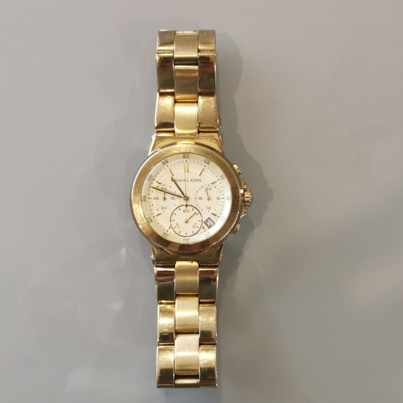 Michael Kors watch MK5222 gold color
